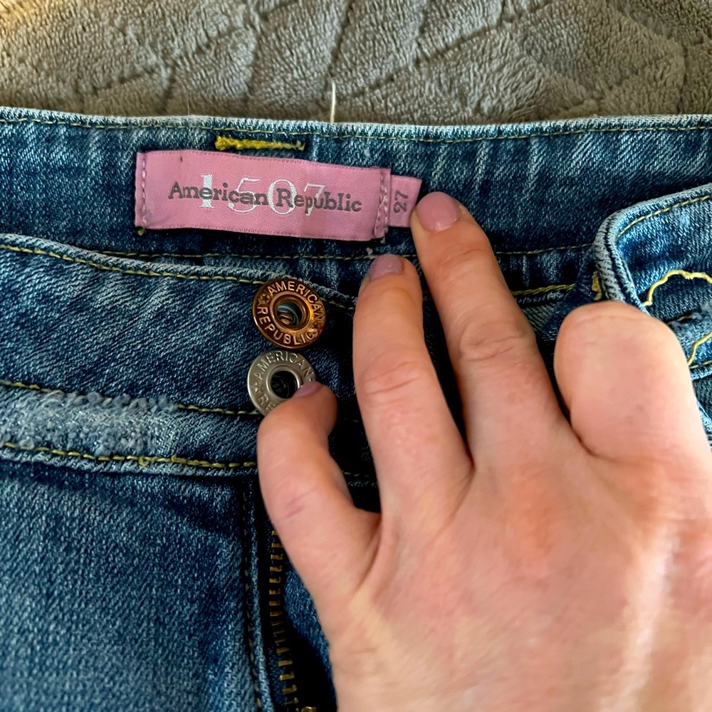 American republic size 27 -Capri Jeans